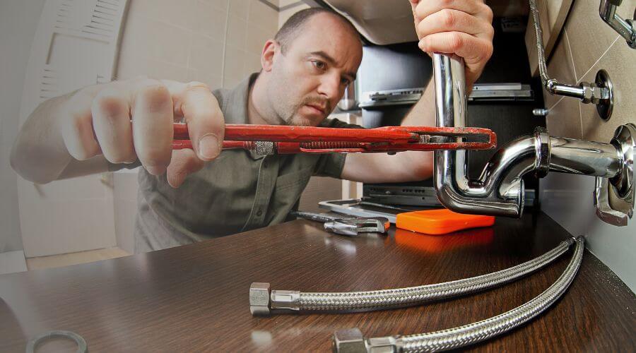 Local tankless water heater installation in Blandinsville, IL
